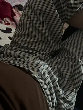 keelinnn19 online show from February 18, 2026, 2:02 pm