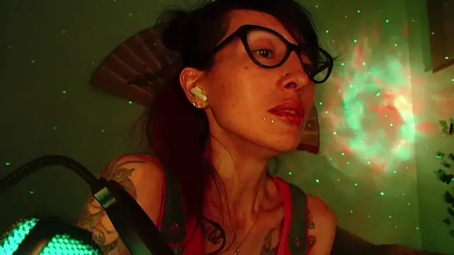 KiotoShine online show from February 18, 2026, 9:00 pm