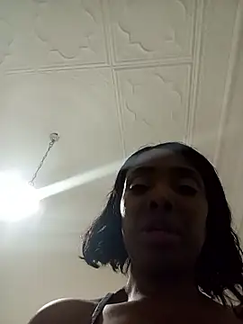 SEXYMOANSXX online show from January 14, 2026, 10:35 pm