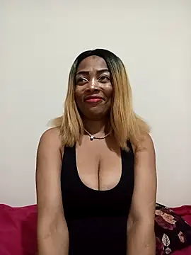 SEXYMOANSXX online show from October 10, 2025, 4:41 pm
