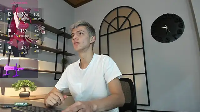 nicktorn online show from October 22, 2025, 12:04 pm