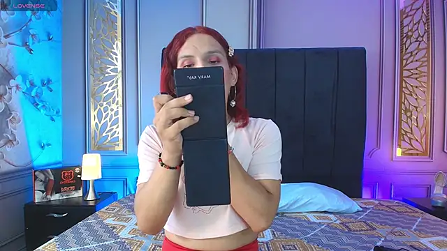 venus firekiss online show from September 18, 2025, 7:50 pm