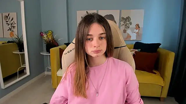 SweetyLicky online show from September 13, 2025, 2:28 pm