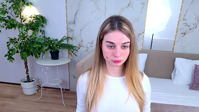 SweetyLicky online show from March 31, 2026, 4:20 pm