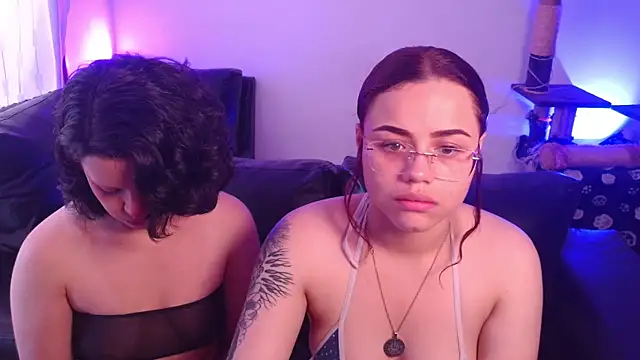 Snapshot of marsearth22_ chatting on May 8, 2026, 5:17 pm marsearth22 online show from May 8, 2026, 5:17 pm