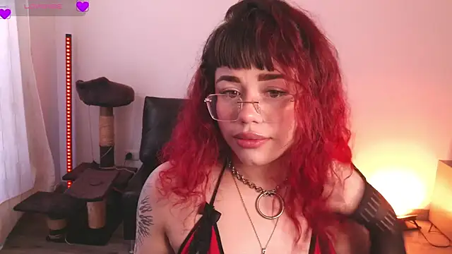 Snapshot of marsearth22_ chatting on September 23, 2025, 2:24 pm marsearth22 online show from September 23, 2025, 2:24 pm