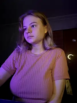 SlipperSherry online show from October 11, 2025, 3:35 pm