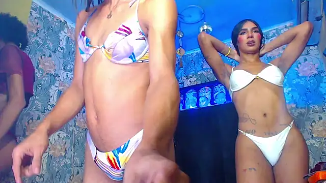 Snapshot of thedirtydollsxxx chatting on November 27, 2025, 9:32 am thedirtydollsxxx online show from November 27, 2025, 9:32 am