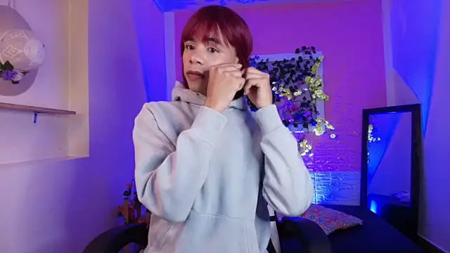 Snapshot of Katy_bratz_ chatting on October 3, 2025, 2:59 am Katy bratz  online show from October 3, 2025, 2:59 am