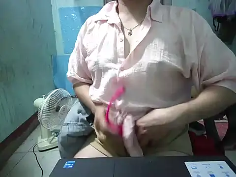 Xue weng online show from October 27, 2025, 12:17 pm