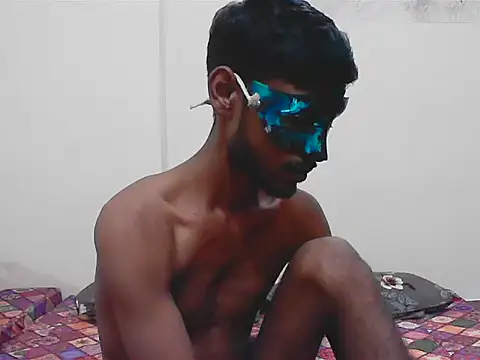 horny  couple  online show from September 19, 2025, 5:33 am