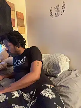 viceutk1 online show from March 8, 2026, 11:57 am