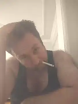 Snapshot of Batuhan3563 chatting on December 17, 2025, 12:21 pm Batuhan3563 online show from December 17, 2025, 12:21 pm