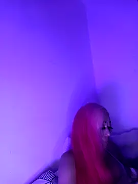 iamlalamilano online show from February 13, 2026, 9:37 pm