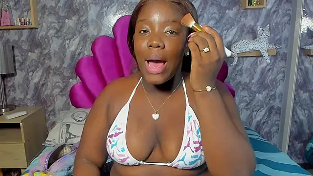 TANISHA HILL online show from September 16, 2025, 7:37 pm