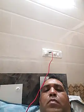 Snapshot of Hot-boy077 chatting on January 11, 2026, 3:35 am Hot-boy077 online show from January 11, 2026, 3:35 am