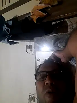 Hot-boy077 online show from October 13, 2025, 5:58 pm