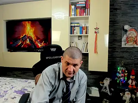 Snapshot of SpartacusDaddy48 chatting on February 21, 2026, 2:52 pm SpartacusDaddy48 online show from February 21, 2026, 2:52 pm