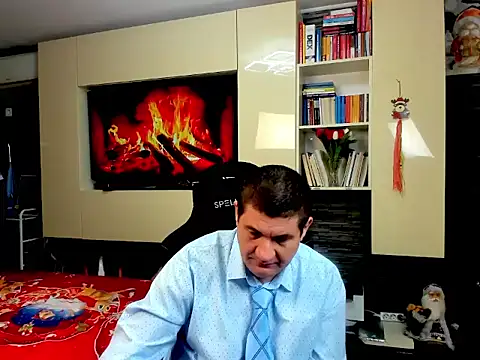 Snapshot of SpartacusDaddy48 chatting on February 1, 2026, 9:46 pm SpartacusDaddy48 online show from February 1, 2026, 9:46 pm