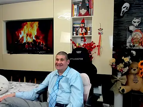 Snapshot of SpartacusDaddy48 chatting on February 27, 2026, 4:45 am SpartacusDaddy48 online show from February 27, 2026, 4:45 am