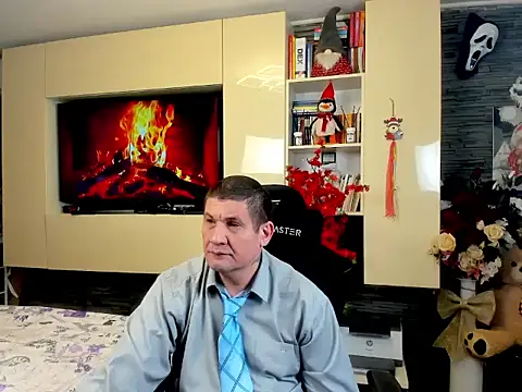 SpartacusDaddy48 online show from March 19, 2026, 2:55 am