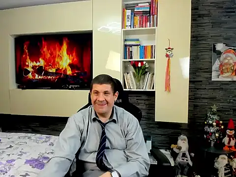 Snapshot of SpartacusDaddy48 chatting on February 14, 2026, 4:45 am SpartacusDaddy48 online show from February 14, 2026, 4:45 am