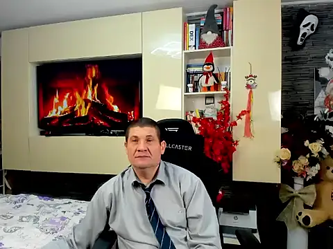 SpartacusDaddy48 online show from March 16, 2026, 9:02 am