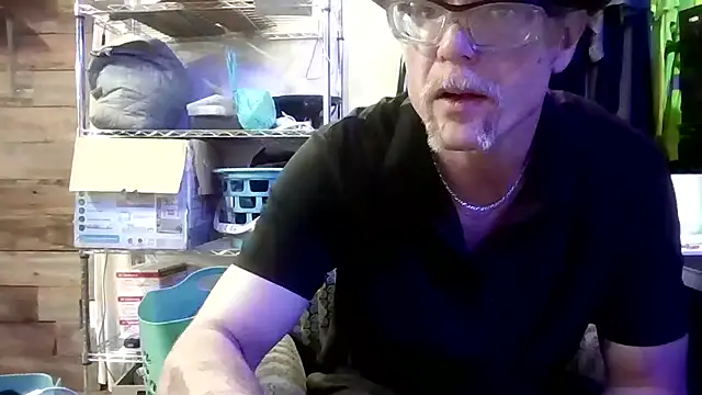 Billyschxh online show from March 29, 2026, 10:06 am