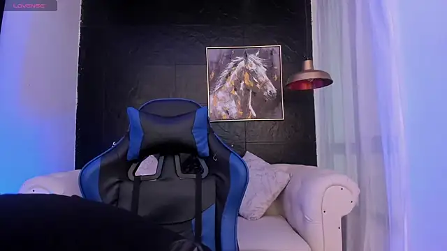 Maximo Wolff online show from October 9, 2025, 8:09 pm