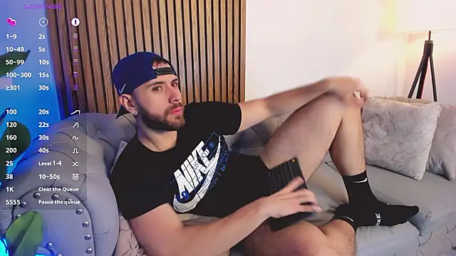 Maximo Wolff online show from March 13, 2026, 8:03 pm