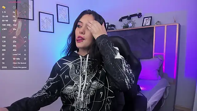 Snapshot of Azurra_amatto2 chatting on October 11, 2025, 2:56 am Azurra amatto2 online show from October 11, 2025, 2:56 am