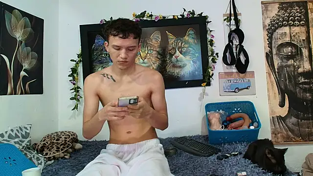 Patrick phoenix online show from October 14, 2025, 3:34 pm