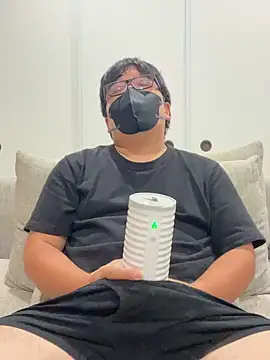 Snapshot of I_SHO0106 chatting on October 13, 2025, 10:06 am I SHO0106 online show from October 13, 2025, 10:06 am