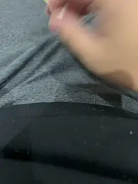 Snapshot of I_SHO0106 chatting on November 24, 2025, 5:24 pm I SHO0106 online show from November 24, 2025, 5:24 pm