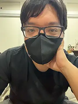 Snapshot of I_SHO0106 chatting on October 3, 2025, 7:32 am I SHO0106 online show from October 3, 2025, 7:32 am