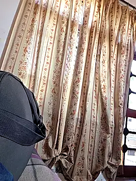 desir3dlund online show from March 8, 2026, 10:18 am