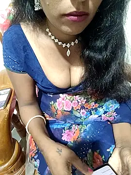 Snapshot of Swapna_kannada chatting on October 17, 2025, 12:58 am Swapna kannada online show from October 17, 2025, 12:58 am