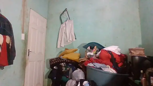 Snapshot of Nicky52 chatting on October 25, 2025, 3:38 am Nicky52 online show from October 25, 2025, 3:38 am