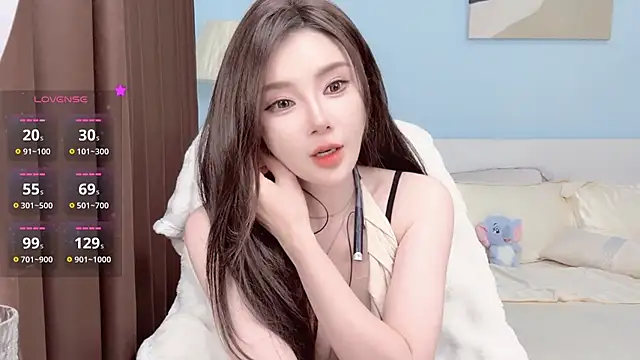 ViViennepp online show from September 30, 2025, 12:22 pm