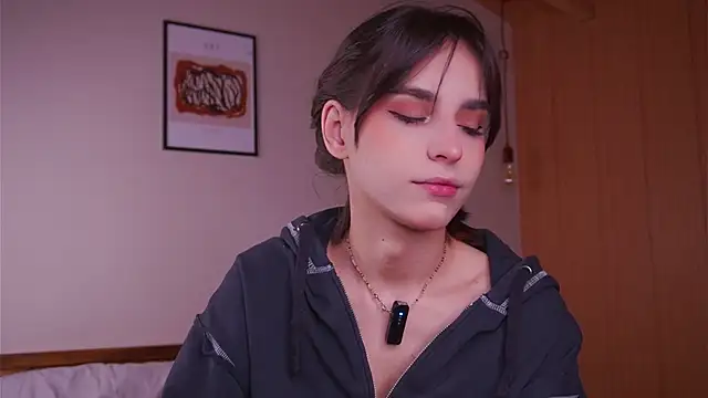 Asecondsoul online show from February 11, 2026, 5:40 am