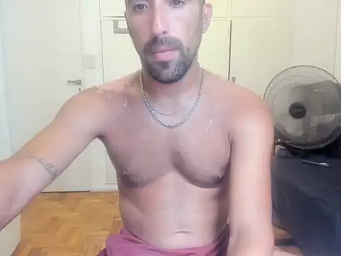 Snapshot of demonnkingg chatting on February 1, 2026, 9:02 pm demonnkingg online show from February 1, 2026, 9:02 pm