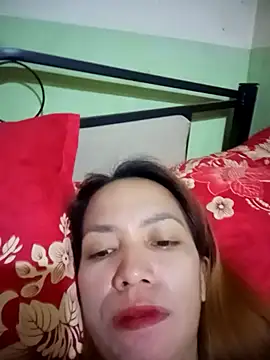 Snapshot of ashley_kimxx chatting on February 8, 2026, 3:32 pm ashley kimxx online show from February 8, 2026, 3:32 pm