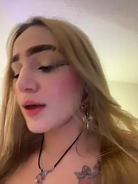 Snapshot of Sara_Sophia420 chatting on November 20, 2025, 5:41 am Sara Sophia420 online show from November 20, 2025, 5:41 am