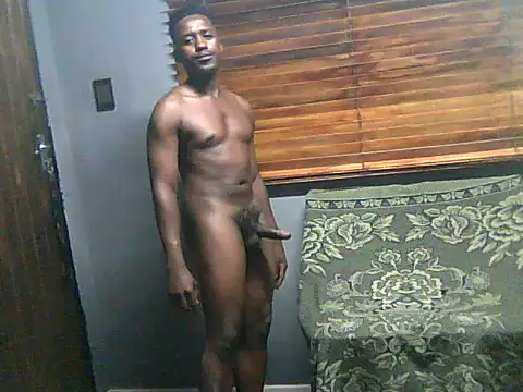 Snapshot of Master2000K chatting on February 25, 2026, 11:48 pm Master2000K online show from February 25, 2026, 11:48 pm