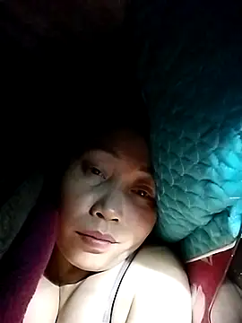 Snapshot of Lai005 chatting on February 14, 2026, 4:07 pm Lai005 online show from February 14, 2026, 4:07 pm