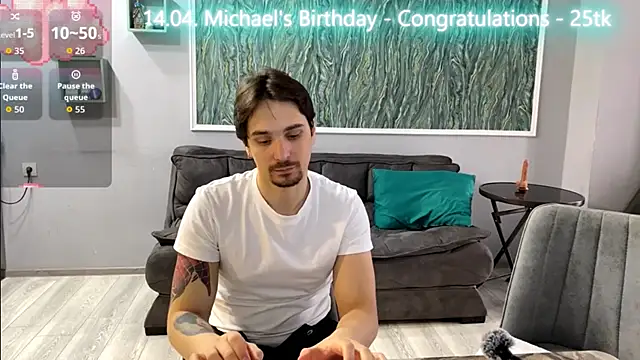 VelvetMiley online show from April 12, 2026, 2:42 pm