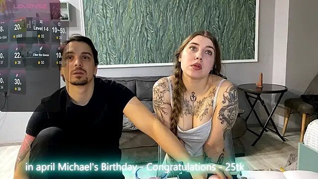 VelvetMiley online show from April 19, 2026, 6:10 pm