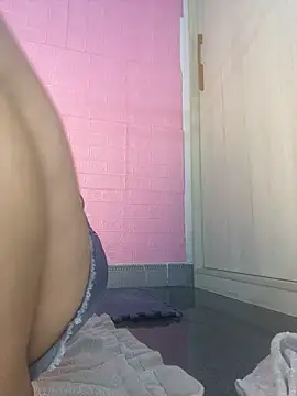 Rose 194 online show from February 24, 2026, 4:02 am