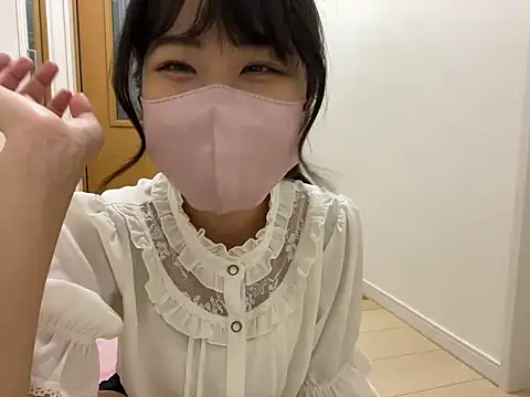 Snapshot of sora_033 chatting on October 6, 2025, 3:24 pm sora 033 online show from October 6, 2025, 3:24 pm