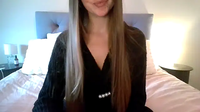 Snapshot of TaylorWest62 chatting on October 23, 2025, 11:53 am TaylorWest62 online show from October 23, 2025, 11:53 am